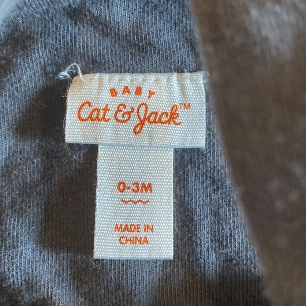 Cat & Jack palm tree 0/3m matching twin set romper & onesie